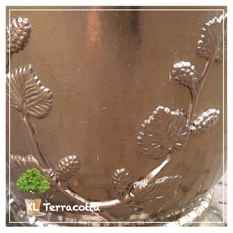 anduze-vaas-stijl-bronskleurig-ornamenten