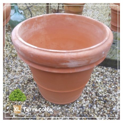 grote terracotta pot